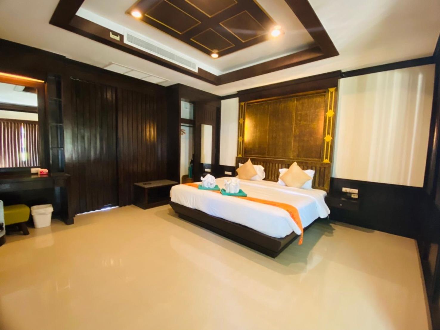 Beach Bungalow At Lanta Resort Ko Lanta Exterior foto