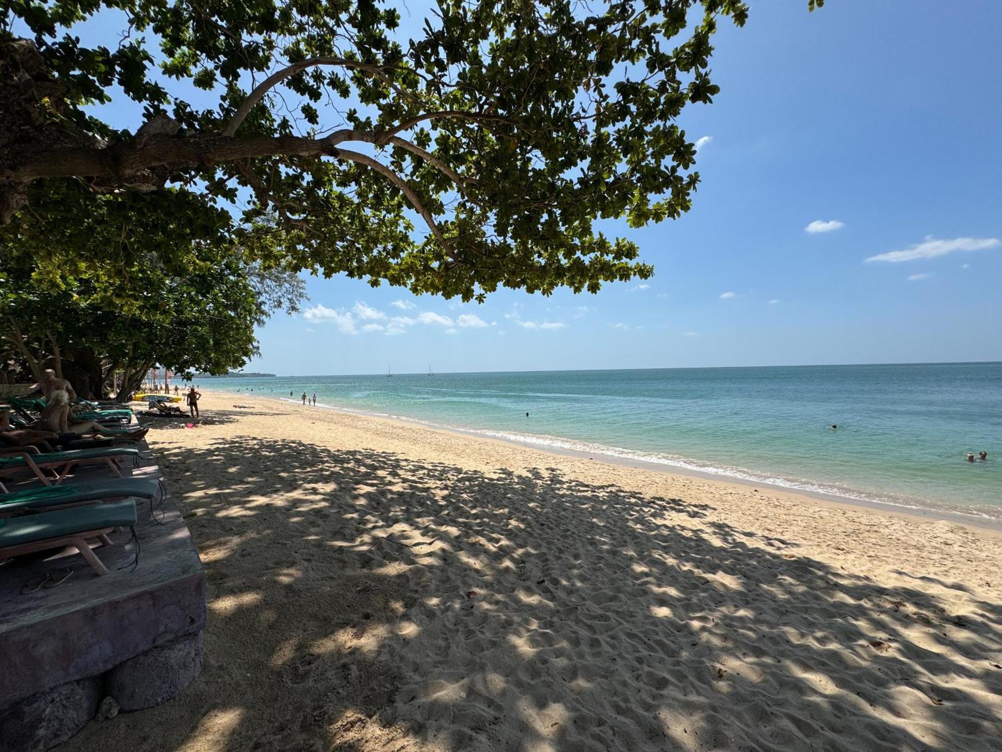 Beach Bungalow At Lanta Resort Ko Lanta Exterior foto